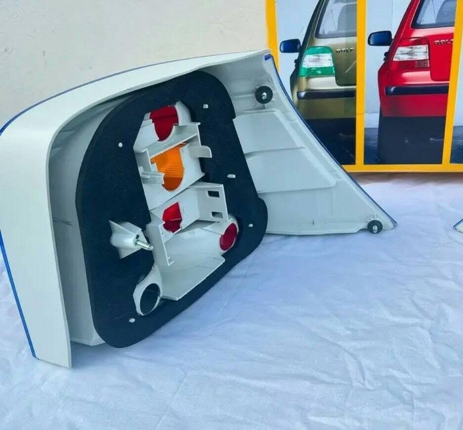 Golf Hella Blue magic colours lights - Image 5